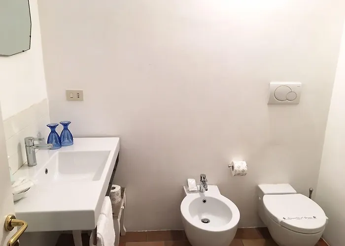 Oda ve Kahvaltı Vicolo Del Lupo