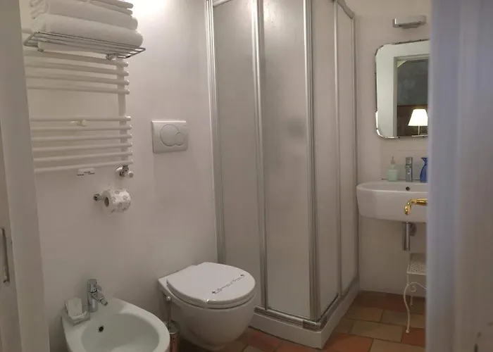 Oda ve Kahvaltı Vicolo Del Lupo