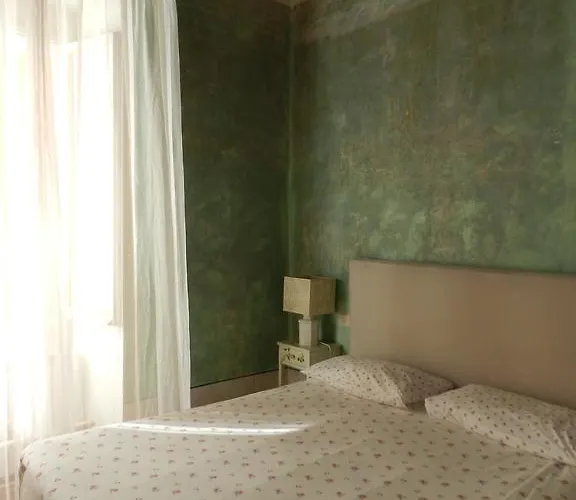 Bed & Breakfast Vicolo Del Lupo 4*