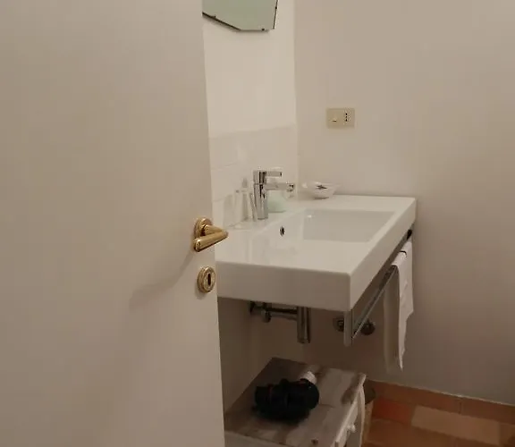 Vicolo Del Lupo Oda ve Kahvaltı Roma